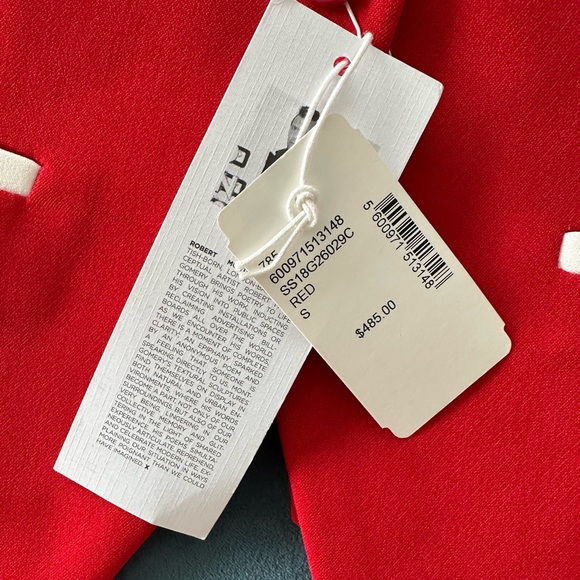Red classic vest by Robert Montgomery - Picture 4 of 4